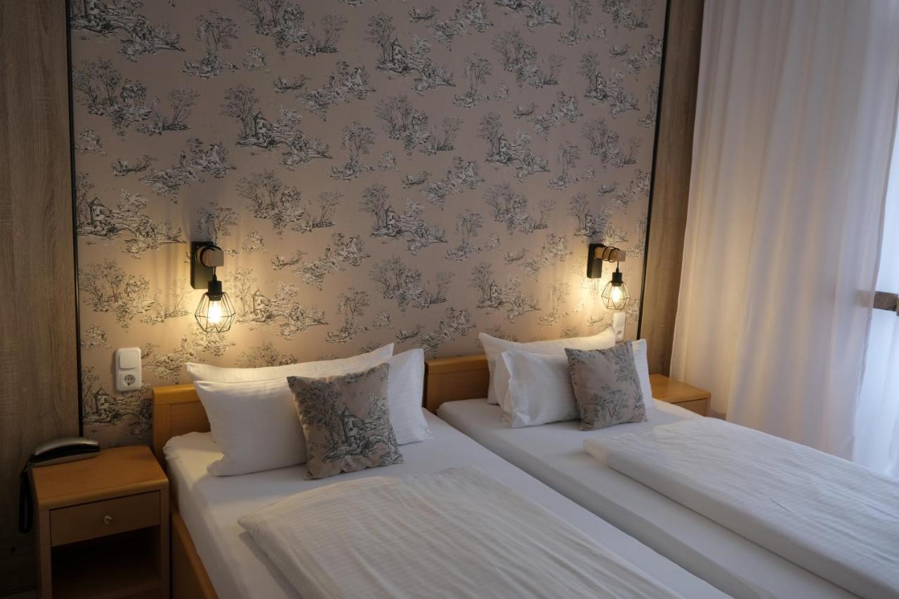 דיסלדורף Hotel Engelbert מראה חיצוני תמונה
